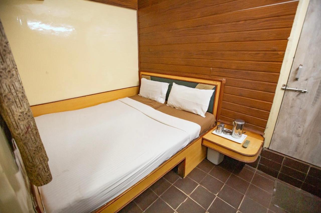 Hotel Maneck Ooty Εξωτερικό φωτογραφία